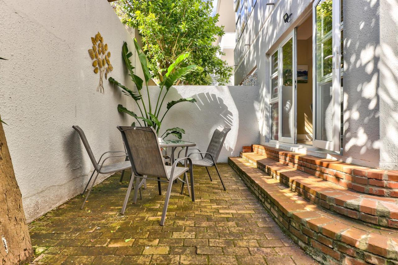 Fairmile On Main Apartment Cape Town Exterior photo